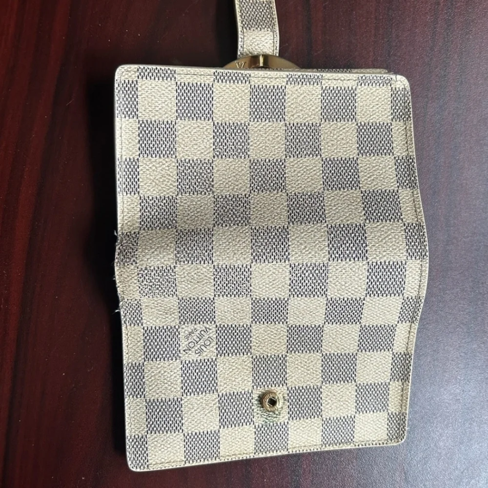 LOUIS VUITTON Cream Portefeuille Viennois Damier Bifold Wallet